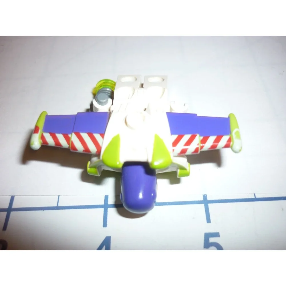 LEGO Toy Story Buzz Lightyear Minifigure with‎ Wings and Laser Accessory 2010